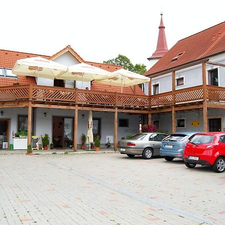 Pension U Dubu Františkovy Lázně Zewnętrze zdjęcie